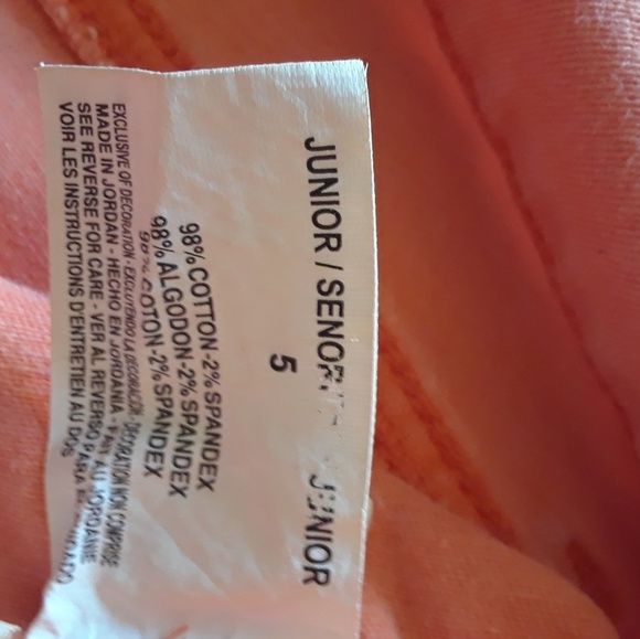 Orangish peach capris - Picture 5 of 5